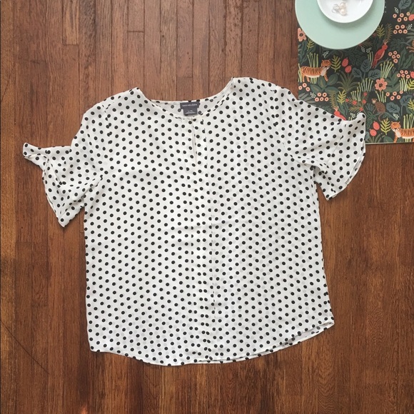 Van Heusen Tops - Van Heusen blouse, polka dot, ruffle sleeves